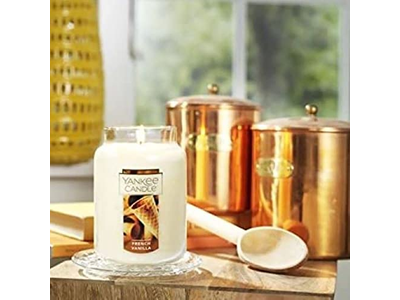 French Vanilla Scented Classic Jar Candle